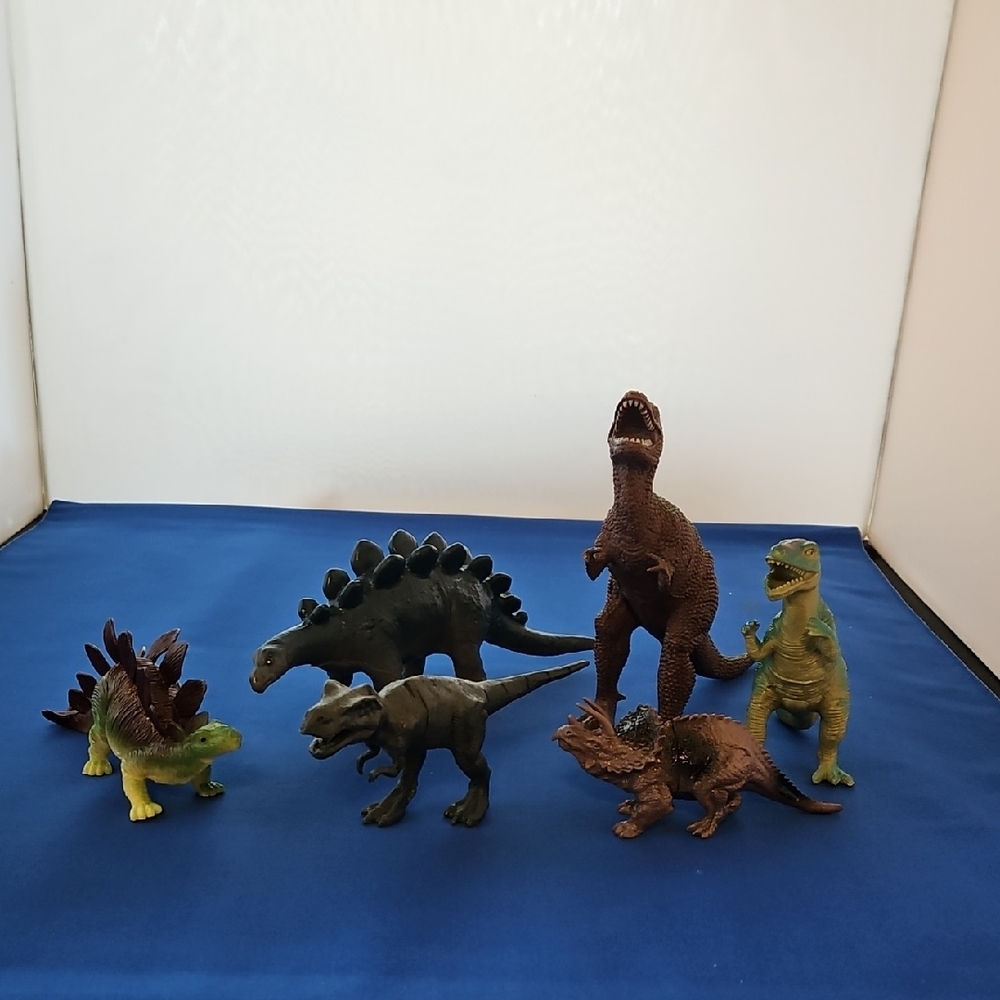 Dinosaur Toy Set - Multicolor